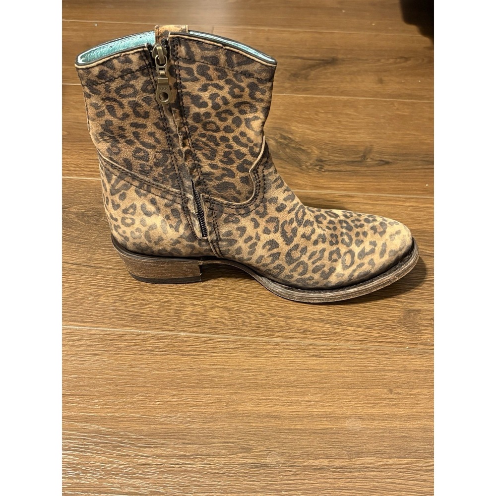 Corral Women's Handcrafted Leopard Print Western Boots Size 7 - Picture 8 of 13